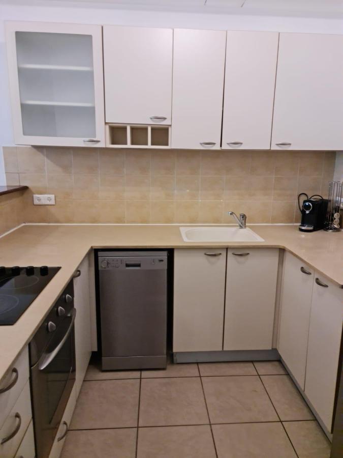Apartment In Heart Of Jeruzsálem Kültér fotó